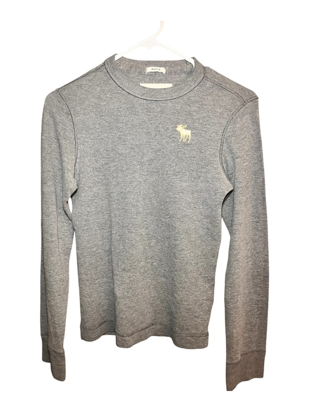Abercrombie & Fitch Men's Heather Gray Long-Sleeve Crew with Logo